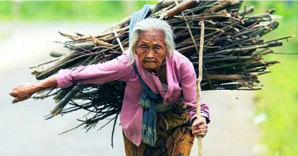 +100 Hình Ảnh Cha Mẹ Vất Vả Ý Nghĩa, Cảm Động Rơi Nước Mắt